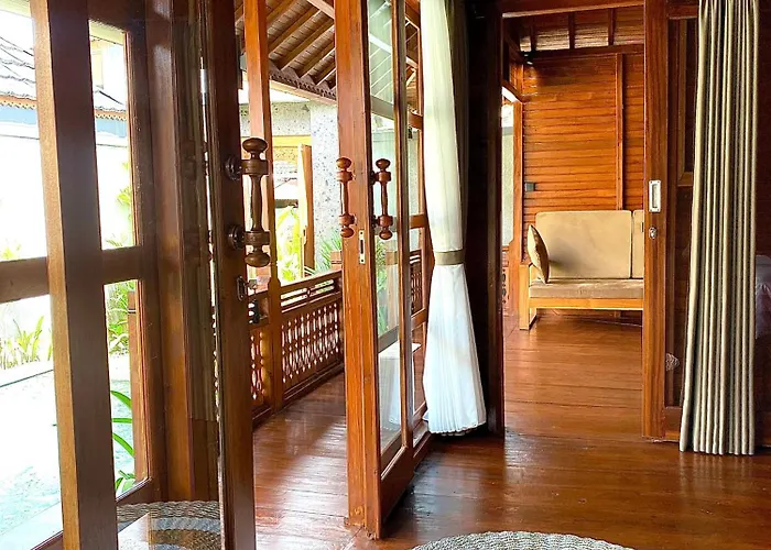 Villa The Lores